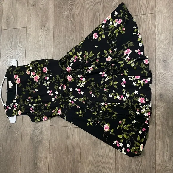 Maison Jules Women's Black Floral Sleevless dress, size 2 - Picture 1 of 9